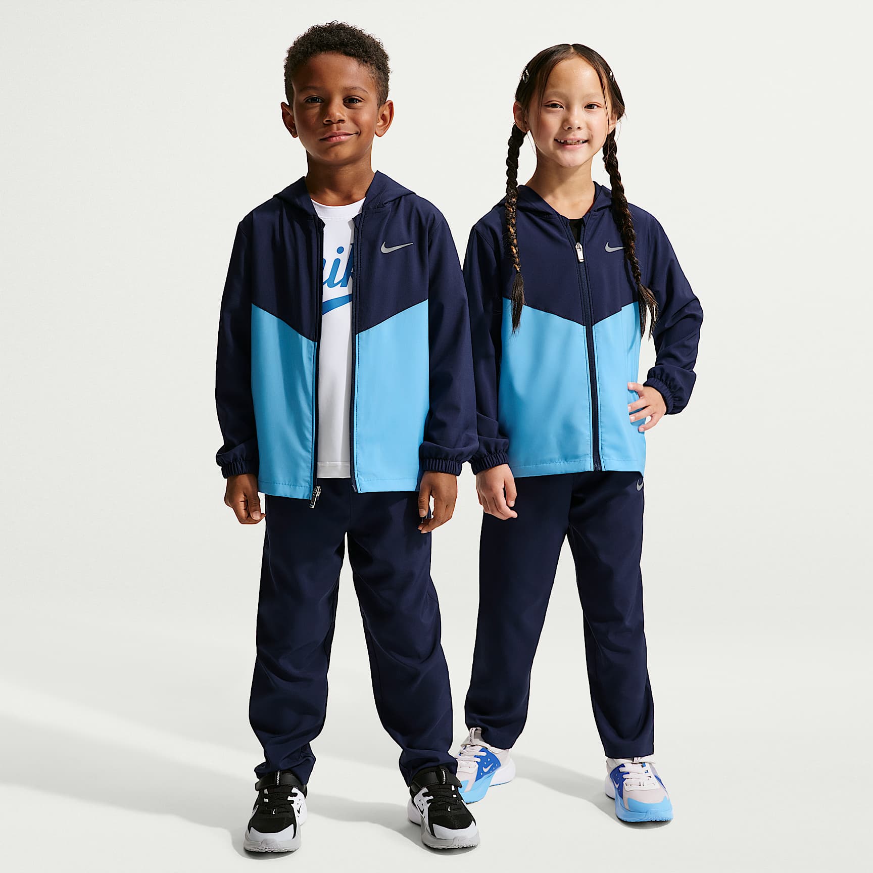 Nike Younger Kids' Dri-FIT Woven Full-Zip and Trousers Set. Nike LU